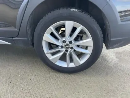 Photo 9 Volkswagen Taigo  1.0 TSI 116ch VW Edition DSG7