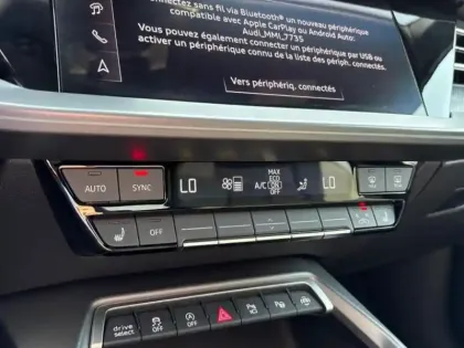 Photo 14 Audi A3  Sportback 35 TFSI 150ch Mild Hybrid S line S tronic 7