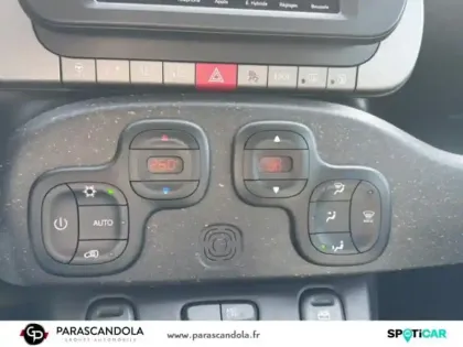 Photo 14 Fiat Panda  1.0 70ch BSG S&S City Cross