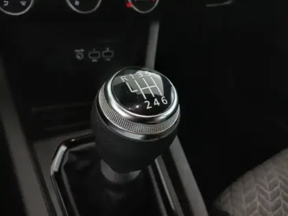 Photo 14 Renault Clio  1.0 TCe 90ch Limited -21N