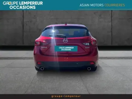 Photo 5 Mazda Mazda3 Mazda 3 2.0 SKYACTIV-G 120 Sélection