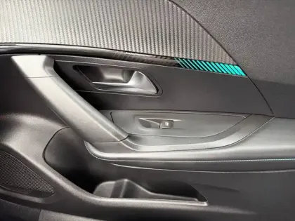 Photo 24 Peugeot 2008 Gén. II Ph1 NG Allure Pack 5