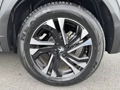 Photo 12 Peugeot 2008 Gén. II Ph1 NG Allure Pack 5