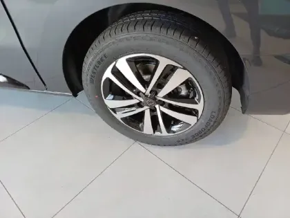 Photo 12 Peugeot Expert  CA FIXE M DIESEL 180 CH AUTOMATIQUE