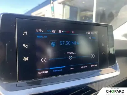 Photo 15 Peugeot 208  PureTech 100 S&S BVM6