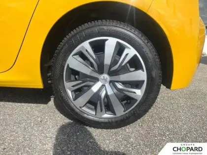 Photo 32 Peugeot 208 Gén. II Ph1 Active 5