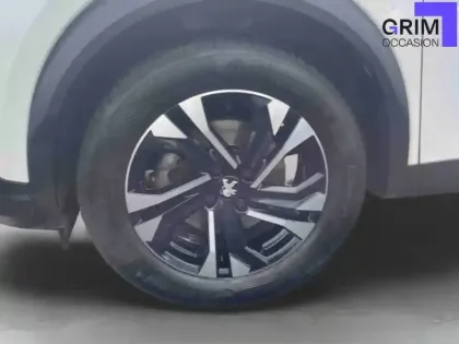 Photo 12 Peugeot 2008  BlueHDi 130 S&S EAT8