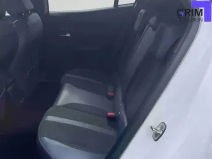 Photo 10 Peugeot 2008  BlueHDi 130 S&S EAT8