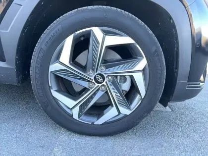 Photo 14 Hyundai Tucson  1.6 T-GDI 215 Hybrid BVA6