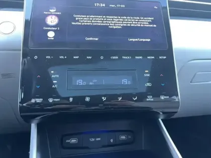 Photo 33 Hyundai Tucson  1.6 T-GDI 215 Hybrid BVA6