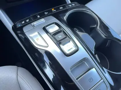 Photo 32 Hyundai Tucson  1.6 T-GDI 215 Hybrid BVA6