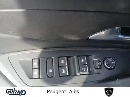 Photo 76 Peugeot 308  PHEV 180 e-EAT8