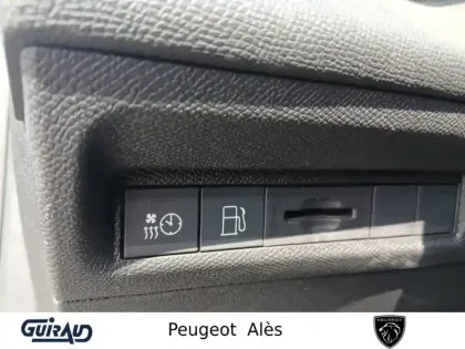 Photo 79 Peugeot 308  PHEV 180 e-EAT8