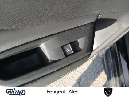 Photo 55 Peugeot 308  PHEV 180 e-EAT8