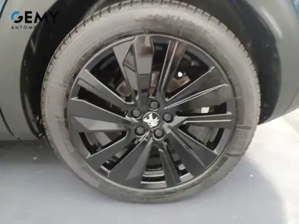 Photo 10 Peugeot 3008  Hybrid 225 e-EAT8