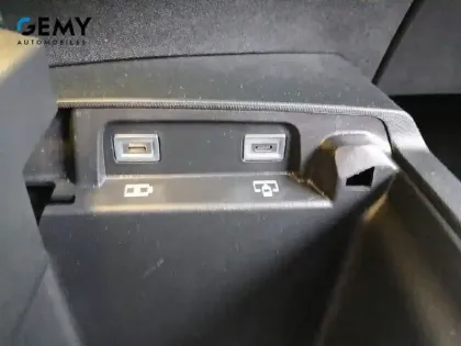 Photo 19 Peugeot 3008  Hybrid 136 e-DCS6