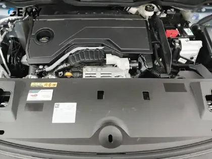 Photo 11 Peugeot 3008  Hybrid 136 e-DCS6