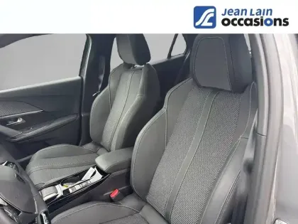 Photo 19 Peugeot 2008  Hybrid 145 e-DCS6