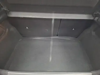 Photo 21 Peugeot 208  PureTech 75 S&S BVM5