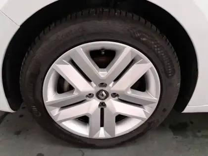 Photo 15 Renault Clio  Blue dCi 100 - 21N