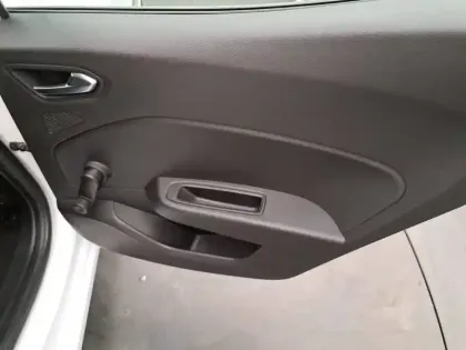 Photo 21 Renault Clio  Blue dCi 100 - 21N