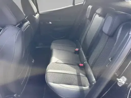 Photo 11 Peugeot 2008  Electrique 136 ch