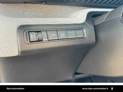 Photo 25 Citroën C3  Hybride 110 ch e-DCS6