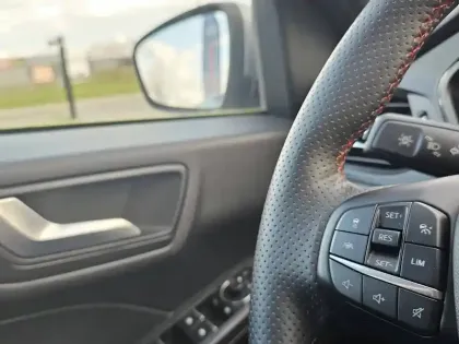 Photo 52 Ford Kuga  2.5 DURATEC 190 FLEXIFUEL FHEV E85 POWERSHIFT