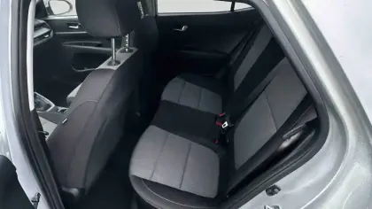 Photo 20 Kia Stonic  1.0 T-GDi 100 ch DCT7