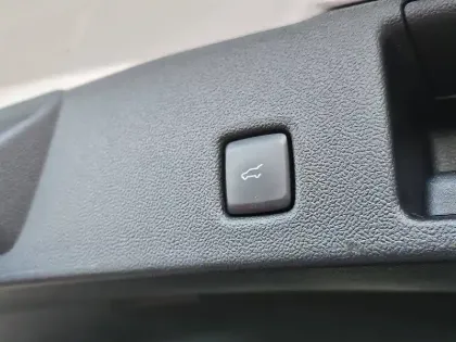 Photo 15 Ford Kuga  2.5 DURATEC 190 FLEXIFUEL FHEV E85 POWERSHIFT