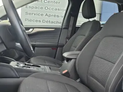 Photo 35 Ford Kuga  2.5 DURATEC 190 FLEXIFUEL FHEV E85 POWERSHIFT