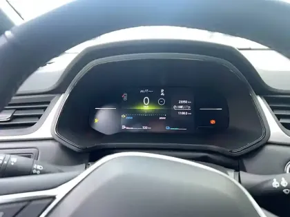 Photo 72 Renault Captur  E-Tech full hybrid 145 ch