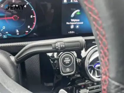 Photo 16 Mercedes Classe A  180 d 7G-DCT