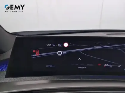 Photo 15 Peugeot 5008  Hybrid 136 e-DCS6