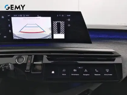 Photo 14 Peugeot 5008  Hybrid 136 e-DCS6