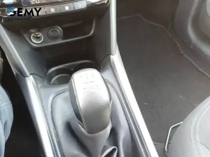 Photo 20 Peugeot 2008  PureTech 82ch BVM5