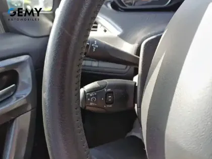 Photo 19 Peugeot 2008  PureTech 82ch BVM5