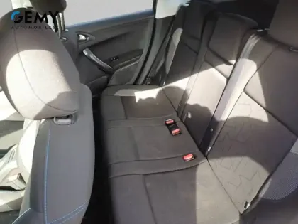 Photo 9 Peugeot 2008  PureTech 82ch BVM5