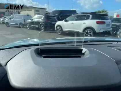 Photo 15 Citroën C4 e- 136 ch Automatique