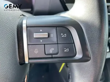 Photo 14 Citroën C4 e- 136 ch Automatique