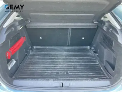 Photo 5 Citroën C4 e- 136 ch Automatique