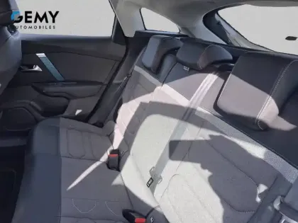 Photo 9 Citroën C4 e- 136 ch Automatique