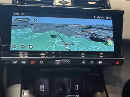 Photo 19 DS DS 7  Hybride Rechargeable E-Tense 300 EAT8 4x4