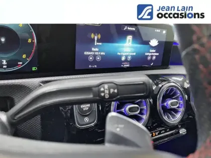 Photo 12 Mercedes Classe A  200 d 8G-DCT