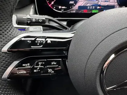 Photo 35 Mercedes Classe GLC GLC 300 de Hybrid EQ 9G-Tronic 4Matic