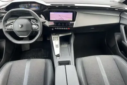 Photo 15 Peugeot 308  SW Electrique 54 kWh 156ch