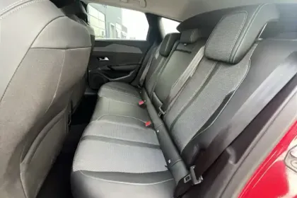 Photo 14 Peugeot 308  SW Electrique 54 kWh 156ch