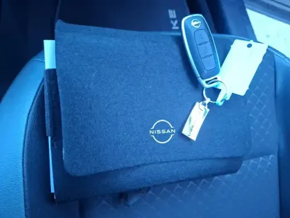 Photo 33 Nissan Juke  HYBRID 143