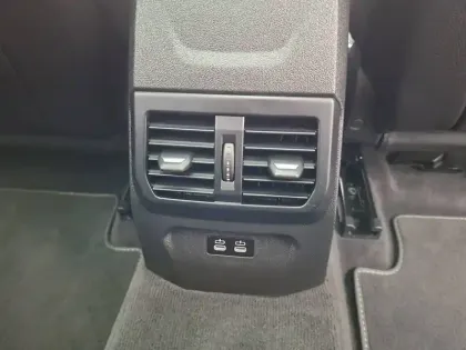 Photo 29 BMW Serie 1 118d 150 ch BVA8