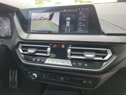 Photo 15 BMW Serie 1 118d 150 ch BVA8